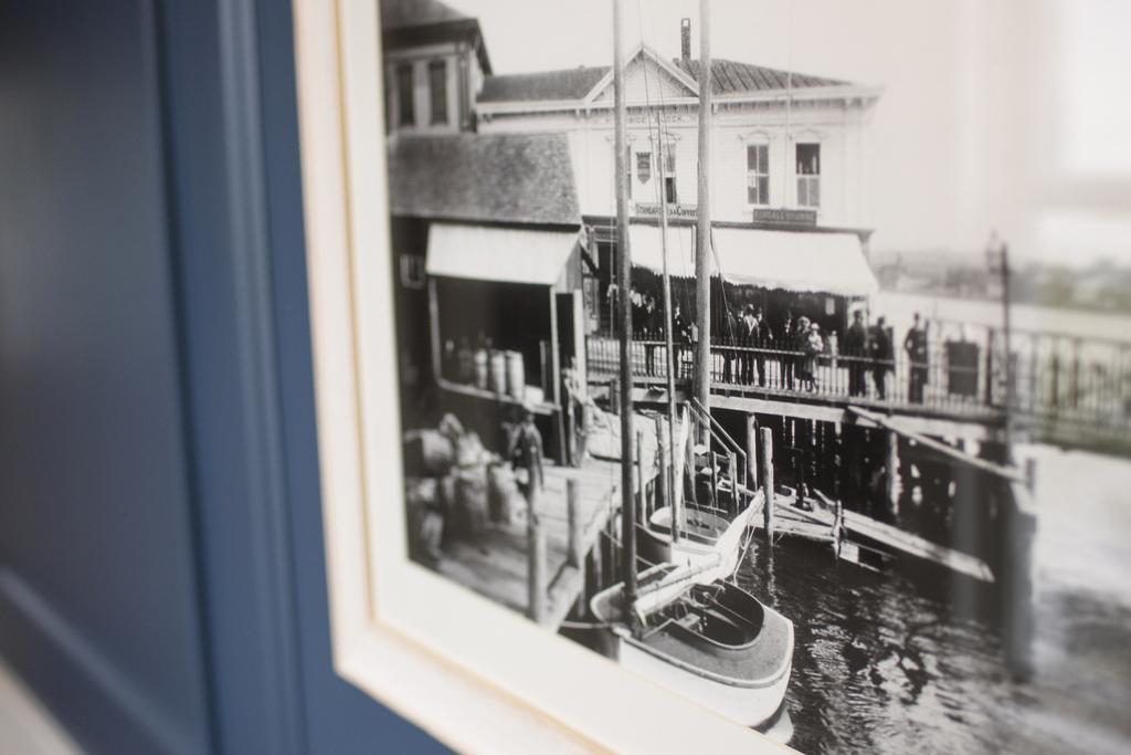 The Whaler'S Inn Mystic Extérieur photo